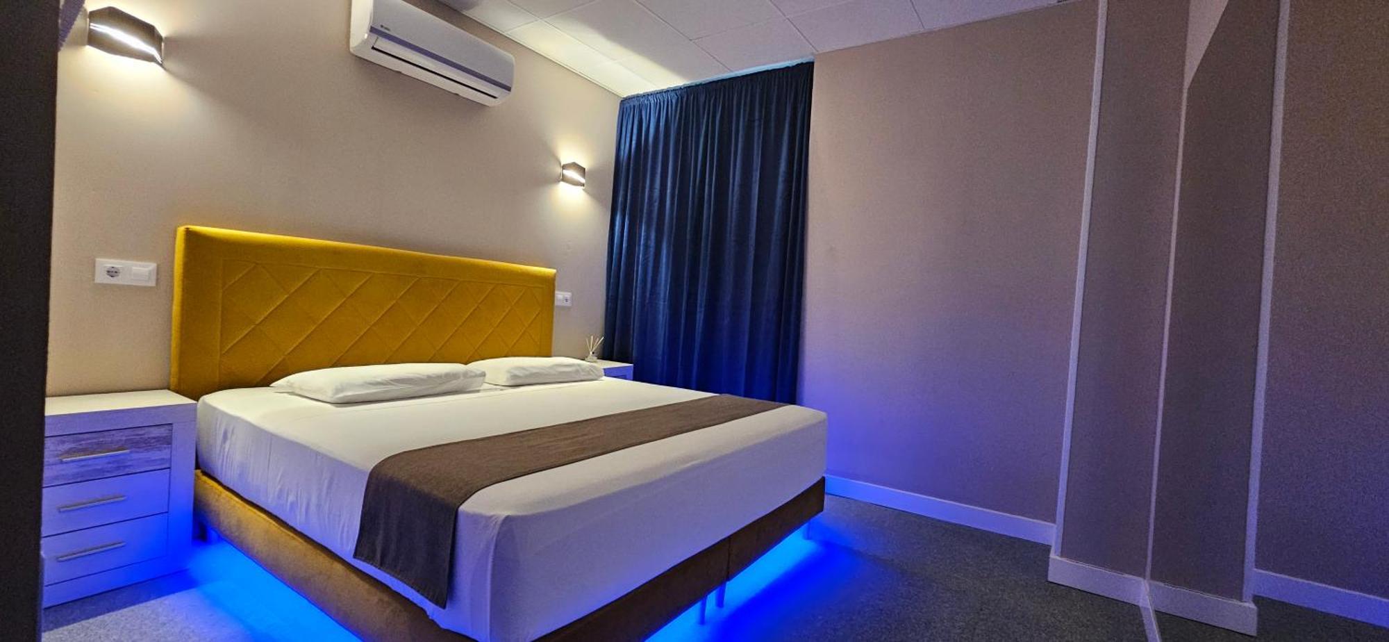 Rooms Luxury Madrid Exterior foto